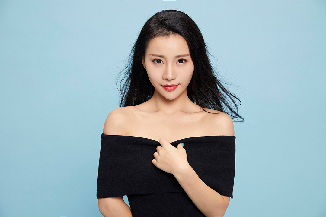 影視演員陶奕菱原創(chuàng)歌曲《愛(ài)誰(shuí)誰(shuí)》即將跨界呈現(xiàn)