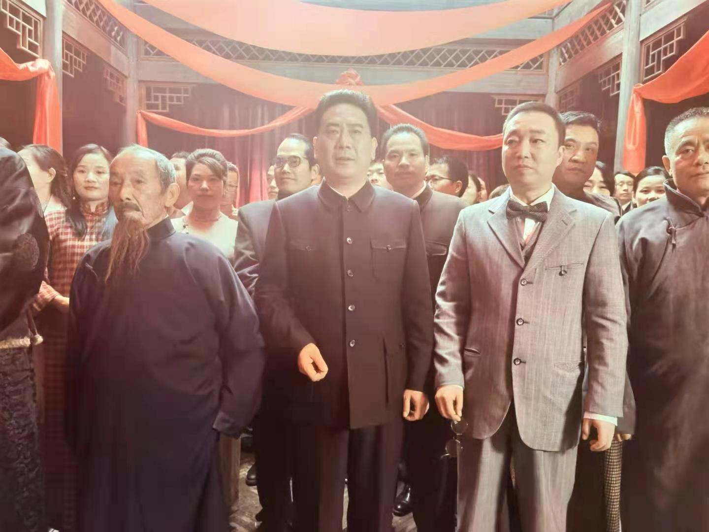 12月9日 《翦伯贊》電影在常德河街開拍
