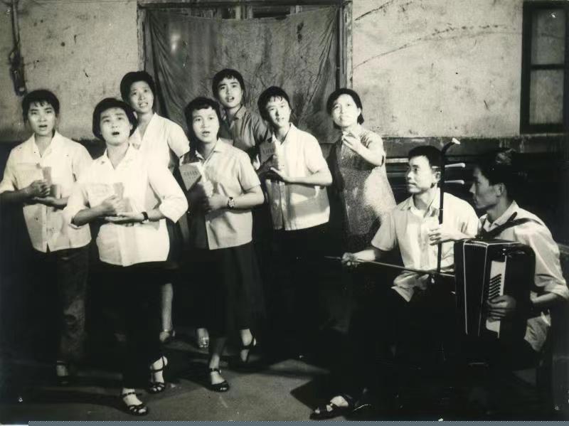 隆飛影視,宣傳片拍攝,專題片拍攝,隆飛影視文化傳播,常德紀(jì)錄片拍攝,宣傳片拍攝價(jià)格,沅澧美味167,常德梨園頌,梨園頌