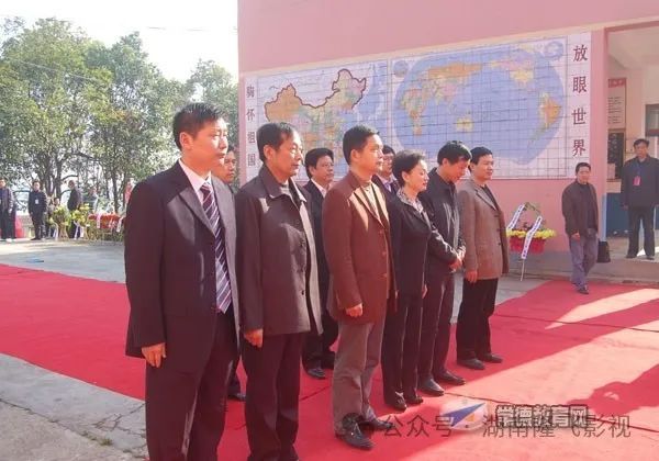 隆飛影視,宣傳片拍攝,專題片拍攝,隆飛影視文化傳播,常德紀(jì)錄片拍攝,宣傳片拍攝價格,沅澧美味167,常德梨園頌,梨園頌