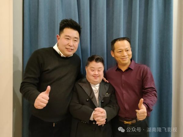 隆飛影視,宣傳片拍攝,專題片拍攝,隆飛影視文化傳播,常德紀(jì)錄片拍攝,宣傳片拍攝價(jià)格,沅澧美味167,常德梨園頌,梨園頌