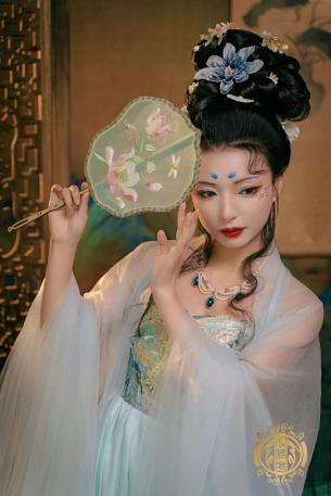 隆飛影視,宣傳片拍攝,專題片拍攝,隆飛影視文化傳播,常德紀錄片拍攝,宣傳片拍攝價格,沅澧美味167,常德梨園頌,梨園頌